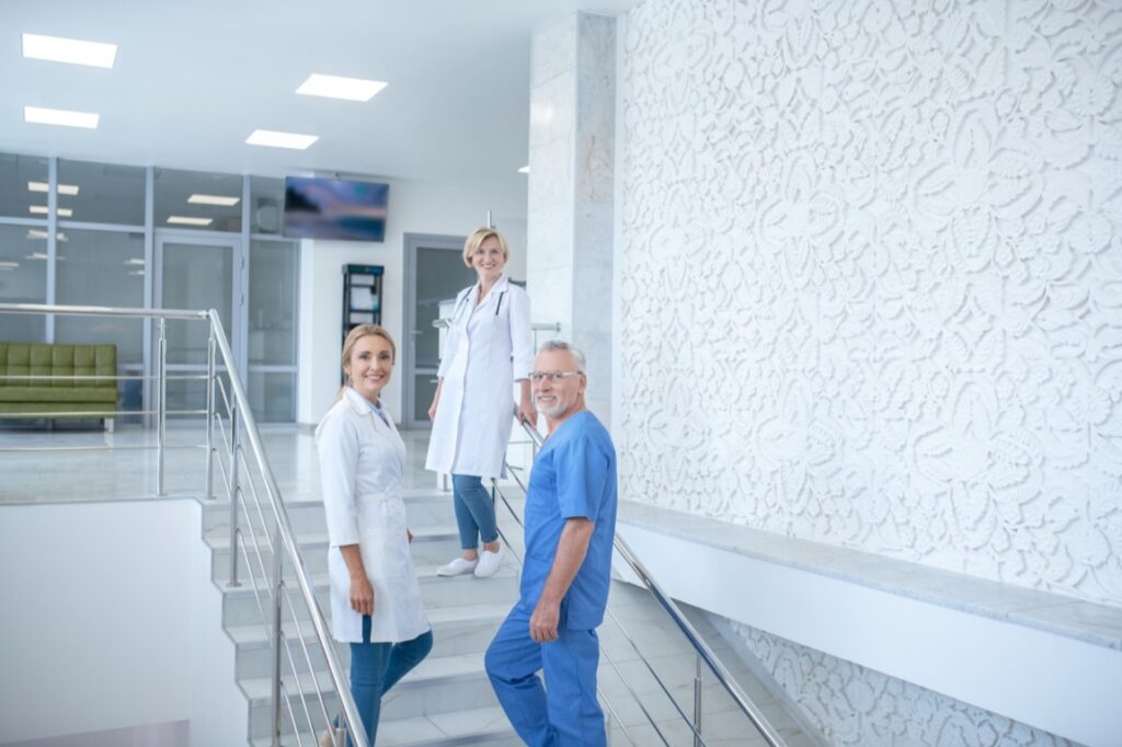 Każdy przetarg w sektorze zdrowia zaczyna się od dokładnej analizy potrzeb danej placówki medycznej